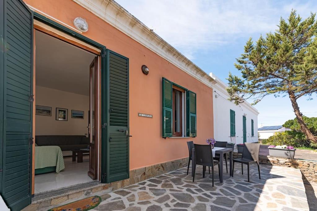 La Lampara - Casa Panoramica 4 Km Dalla Pelosa 斯廷蒂诺 外观 照片