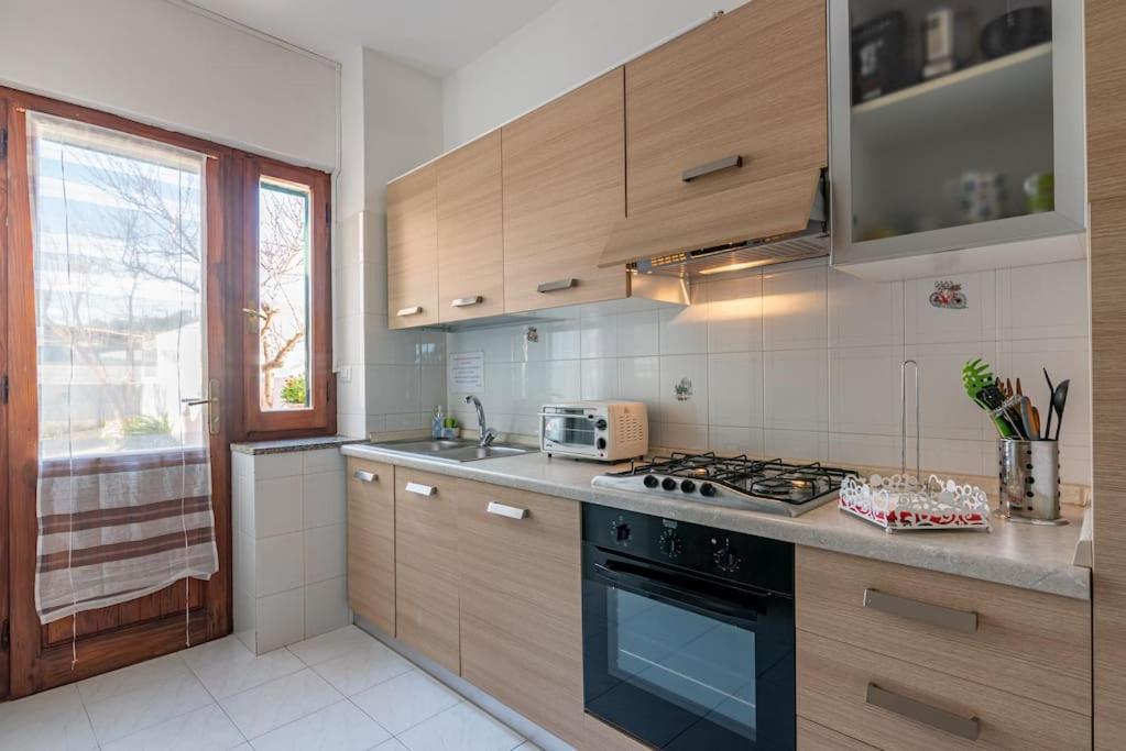 La Lampara - Casa Panoramica 4 Km Dalla Pelosa 斯廷蒂诺 外观 照片