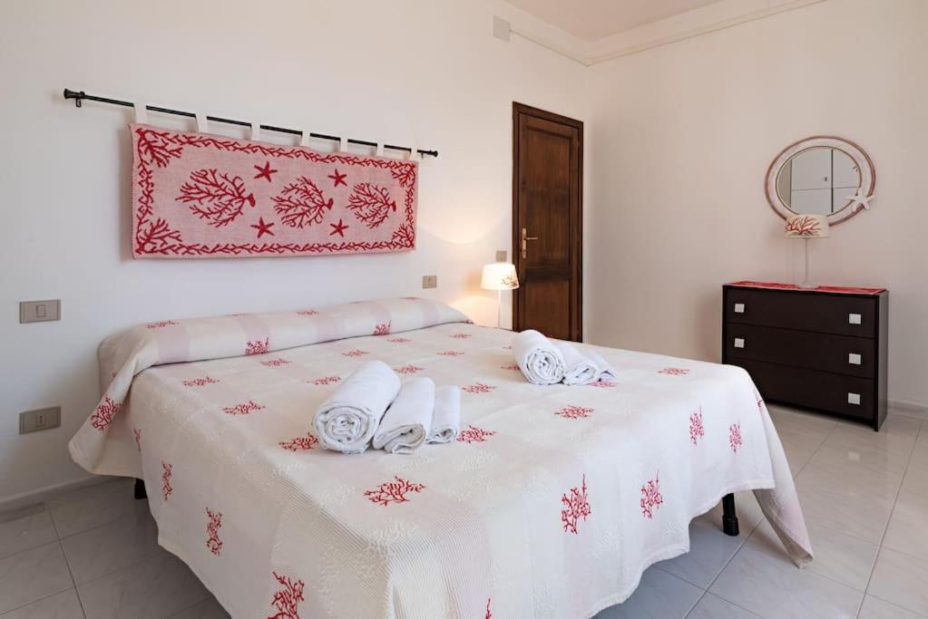 La Lampara - Casa Panoramica 4 Km Dalla Pelosa 斯廷蒂诺 外观 照片