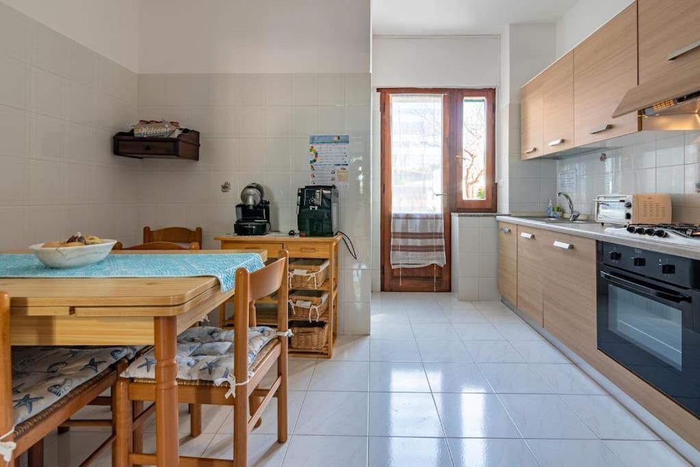 La Lampara - Casa Panoramica 4 Km Dalla Pelosa 斯廷蒂诺 外观 照片
